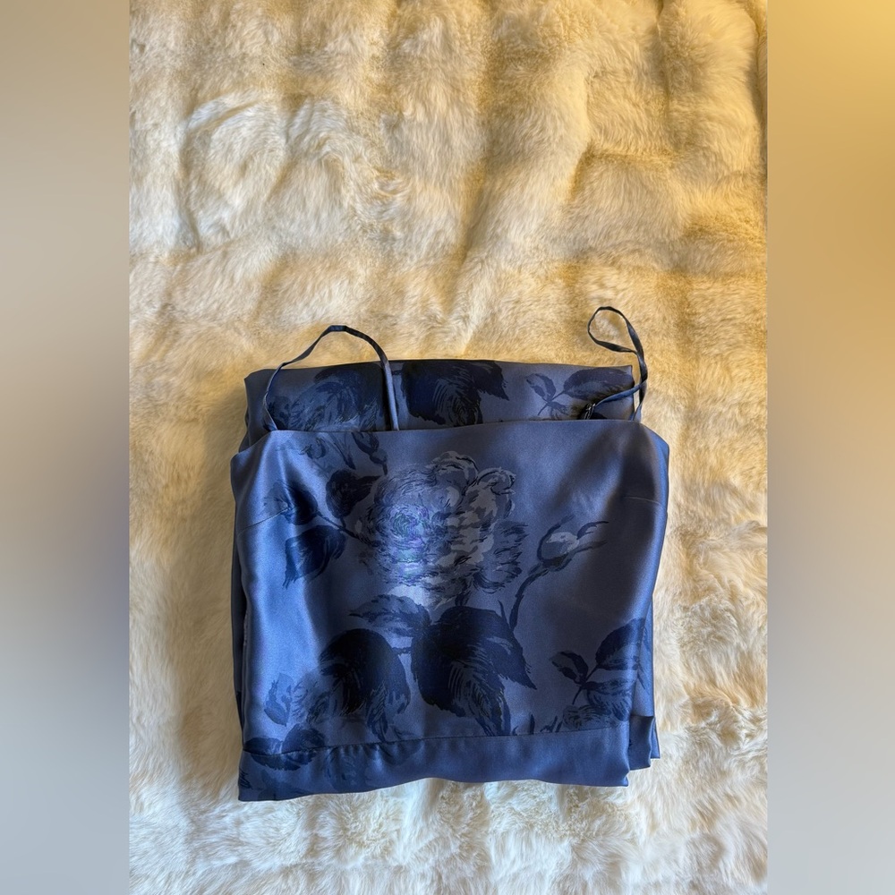 Reformation Frankie Silk Dress In Trieste Border, brand new without tags. - Picture 14 of 16